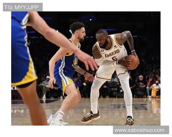 勇士主场失利，湖人取得2-0领先，詹姆斯再显王者风范