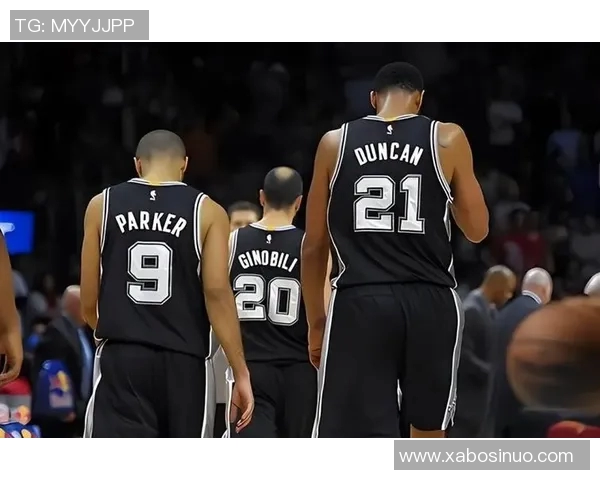 湖人对阵马刺季后赛精彩录像回顾与分析带你重温经典瞬间