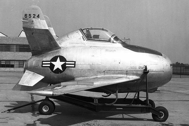 XF-85试验机：根源于对德轰炸的“蛋状物体”还未出生就已落伍半岛官方体育(图8)