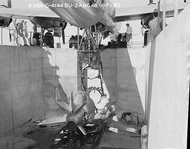 XF-85试验机：根源于对德轰炸的“蛋状物体”还未出生就已落伍半岛官方体育(图13)