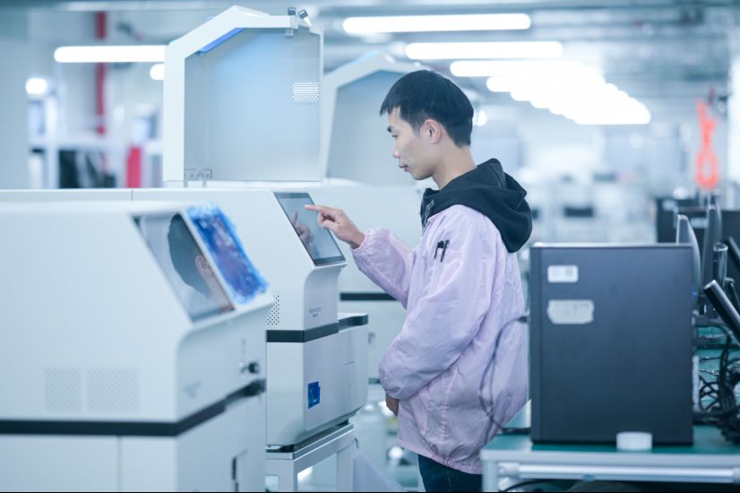 半岛官方体育宝山这家医疗东西企业连获三证自助研发引颈企业高质地兴盛(图2)