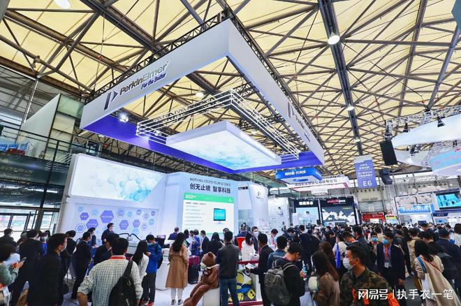 半岛官方体育2023武汉了解生化仪器实习室摆设展会武汉实习室自愿化配备展会(图1)