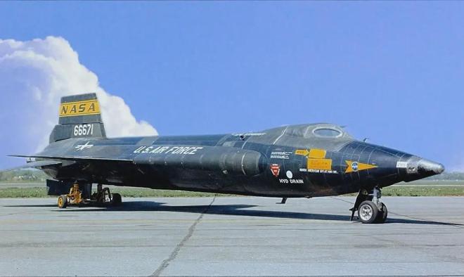 美邦“X-15试验半岛官方体育机”是天下上速率最疾的飞机(图1)